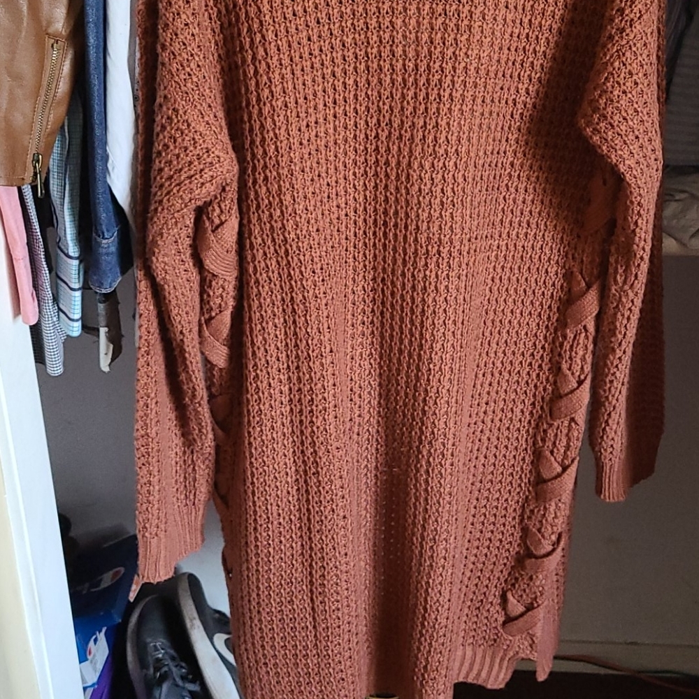 Cardigan - Picture 2 of 2